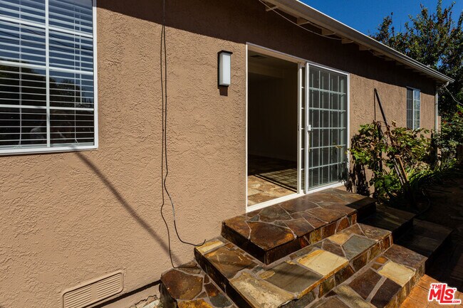 Building Photo - 5766 Newcastle Ave