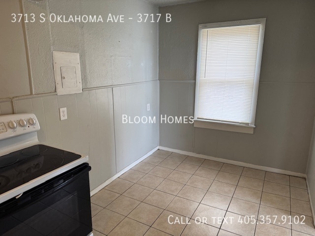 Building Photo - One bed/one bath apartment in south OKC's ...