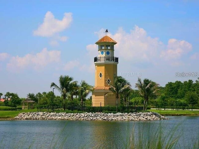 Building Photo - 915 Fairwaycove Ln