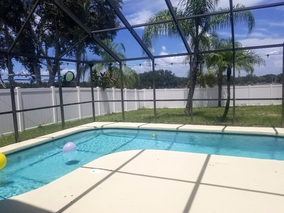 Building Photo - 2908 Shannon Cir