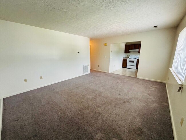 Building Photo - 1802 Smith Ave