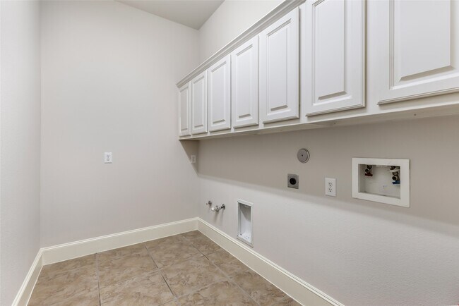 Building Photo - 17306 Lake Chelan Ln