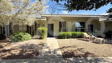 Building Photo - 13211 N Cedar Dr