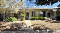 Building Photo - 13211 N Cedar Dr