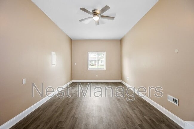 Building Photo - 4562 Ruby Rd