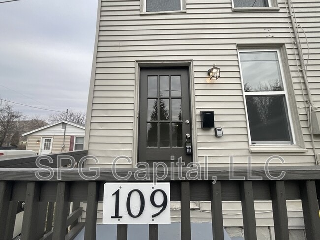 Building Photo - 103 Witherspoon Ave