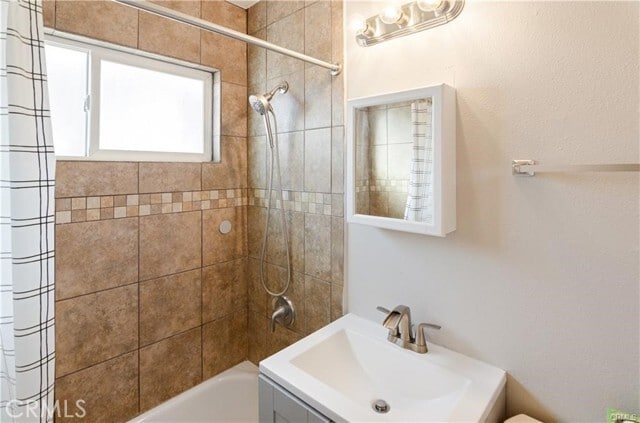 Building Photo - 16421 Laura Way
