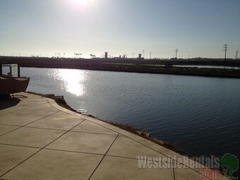 Primary Photo - 6 Canal Cir