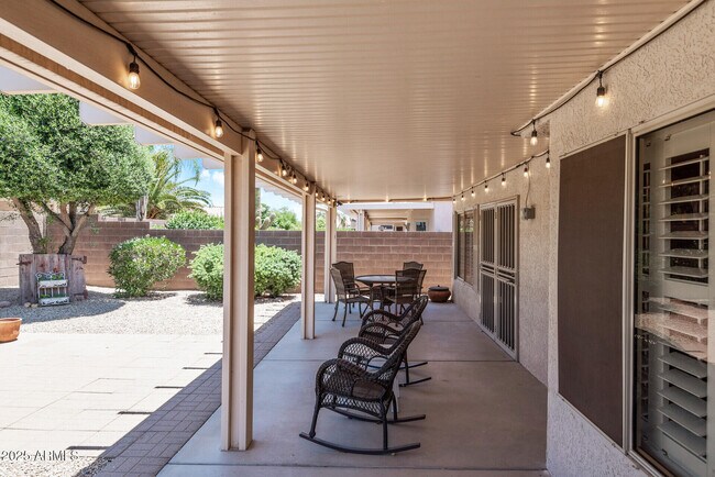 Building Photo - 16232 W Montoya Dr