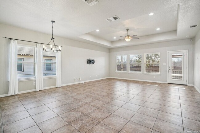 Building Photo - 6413 Von Rosk