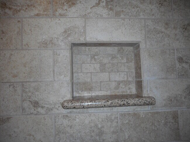 Building Photo - 3032 Walnut Grove Ave