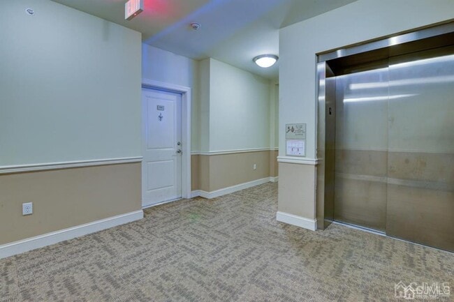 Building Photo - 843 Liberty Ct