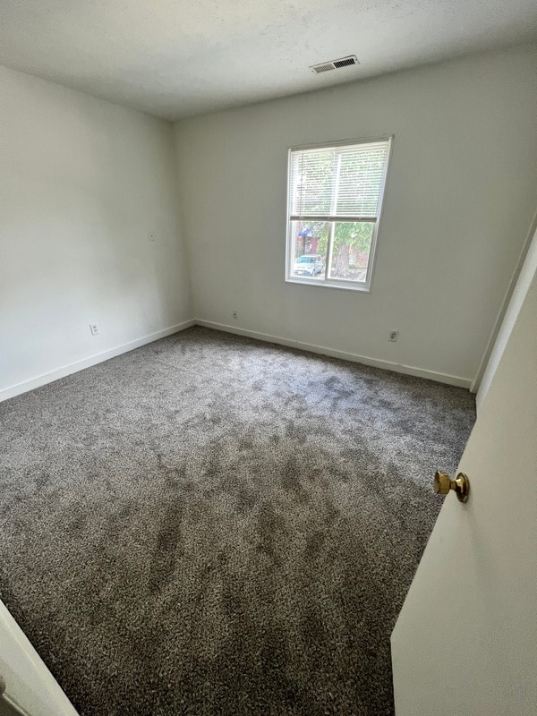 Building Photo - 5212 Castlewood Rd