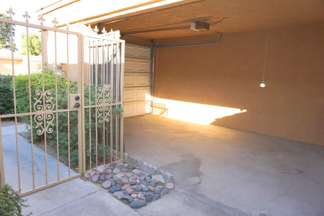 Building Photo - 82186 Bergman Dr