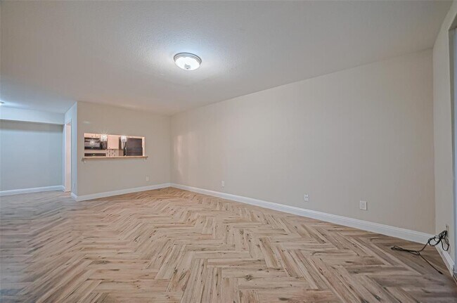 Building Photo - 4633 Wild Indigo St