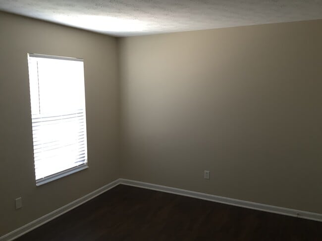 Building Photo - 11789 Holgate Dr