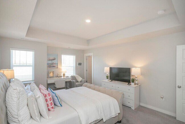Building Photo - 517 Swanholme Dr
