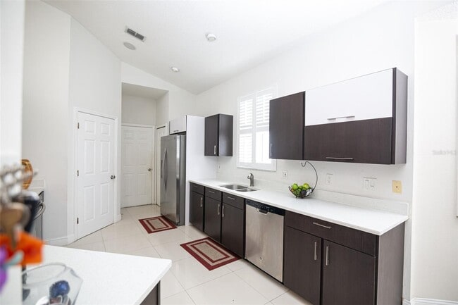 Building Photo - 4737 Chalfont Dr