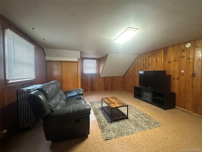 Building Photo - 63 Wolfle St