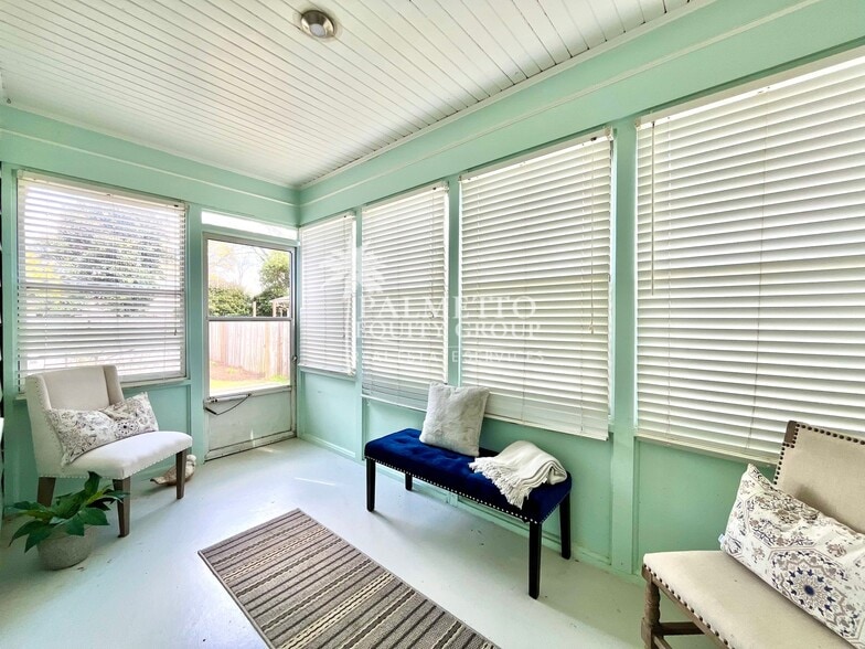 Building Photo - 1132 W Northwood St