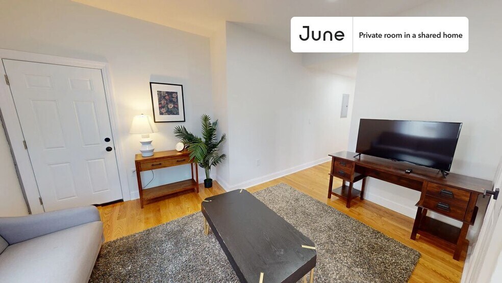 Building Photo - Room in Shared 4 bed/2 bath home