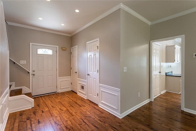 Building Photo - 10175 Barston Ct