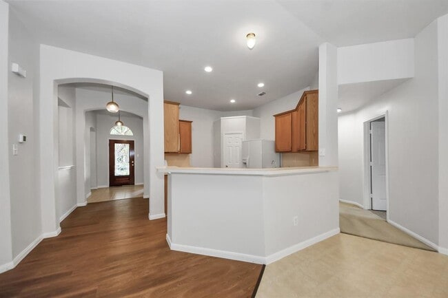 Building Photo - 21106 Brookrock Cir