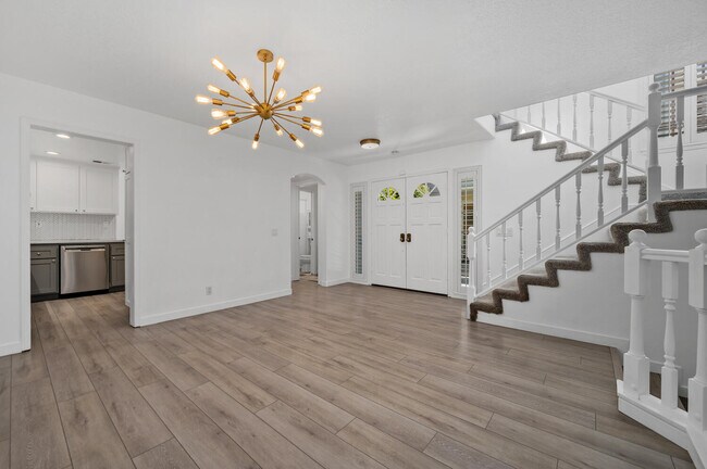 Building Photo - 620 Holbrook Ct