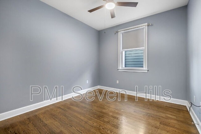 Building Photo - 828 N Duval St