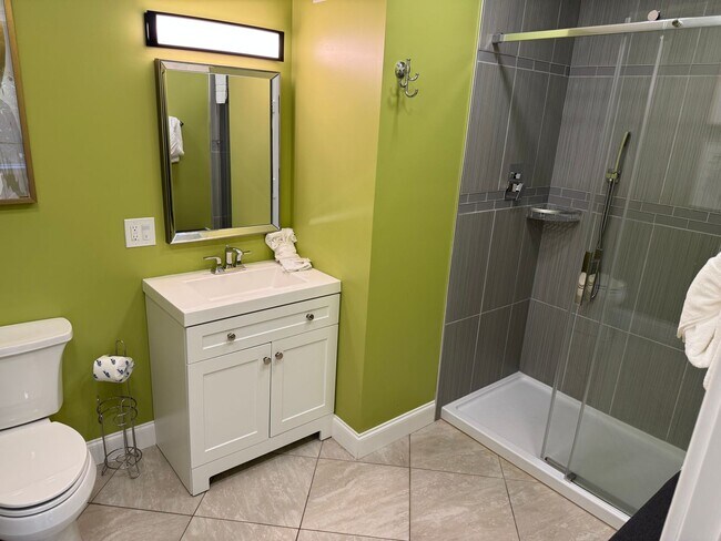 Building Photo - Pet Friendly!!!!