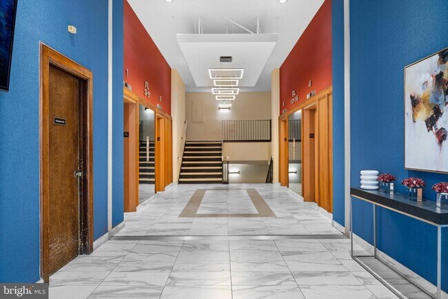 Building Photo - 4600 Duke St