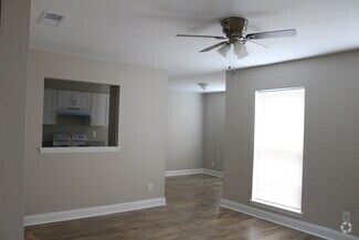 Building Photo - 114 Westscott Dr
