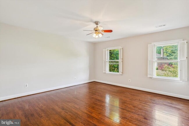 Building Photo - 7804 Lonesome Pine Ln