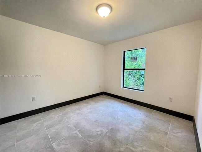 Building Photo - 11848 SW 213th St