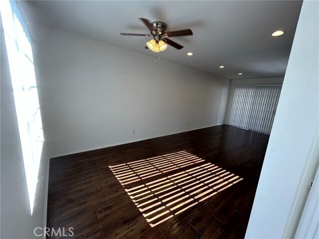 Building Photo - 2800 Plaza del Amo