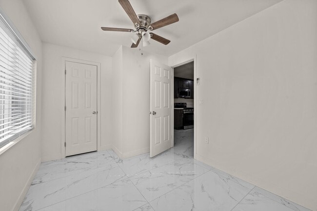 Building Photo - 6248 Dorothy Dr