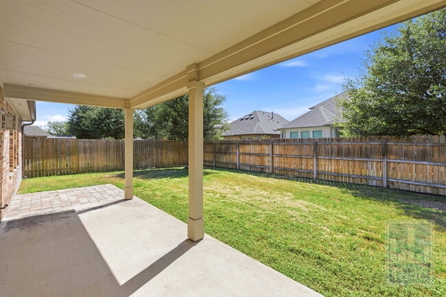 Building Photo - 188 Danbark Dr