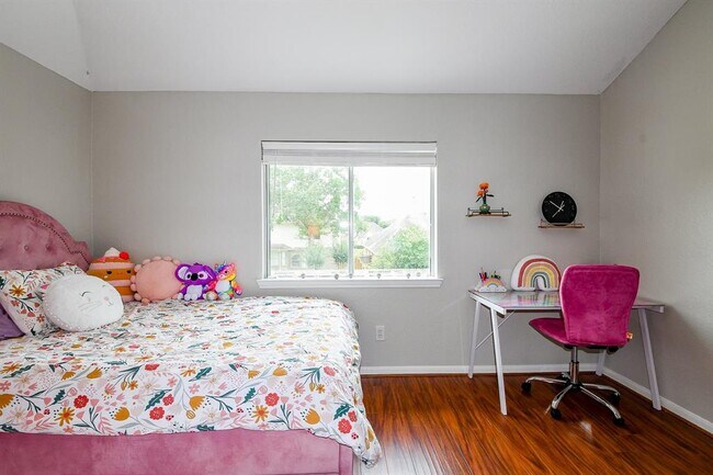 Building Photo - 20815 Winlock Trace Dr