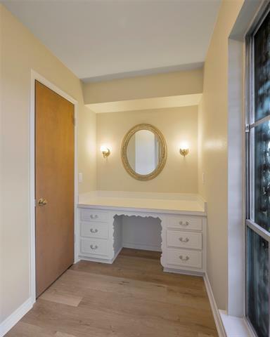 Building Photo - 5395 E 14th St