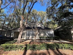 Building Photo - 5206 SW 94th St