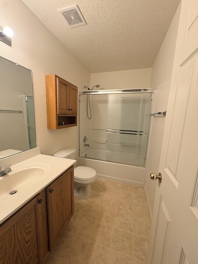 Building Photo - 1848 Gallinas Rd