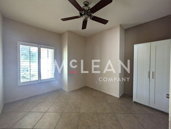 Building Photo - Stunning 3 Bedroom Home with Private Pool & Spa in Palm Springs!