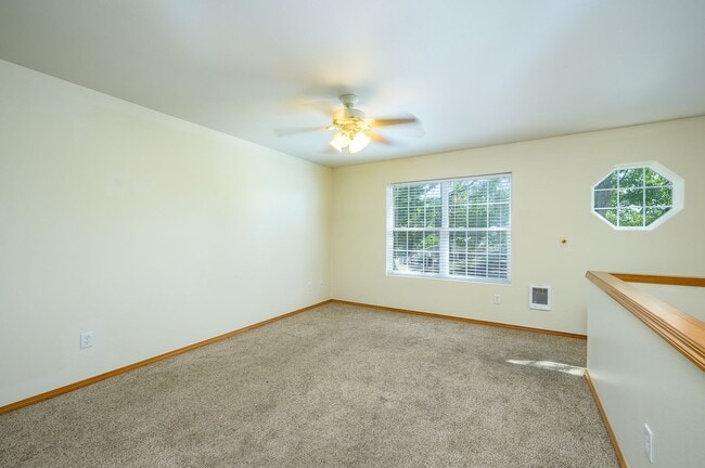 Building Photo - EDD1411