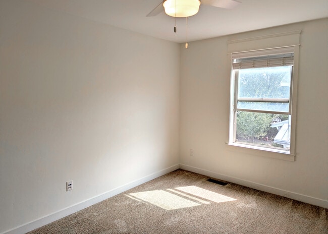 Building Photo - 7514 Lucca Ct