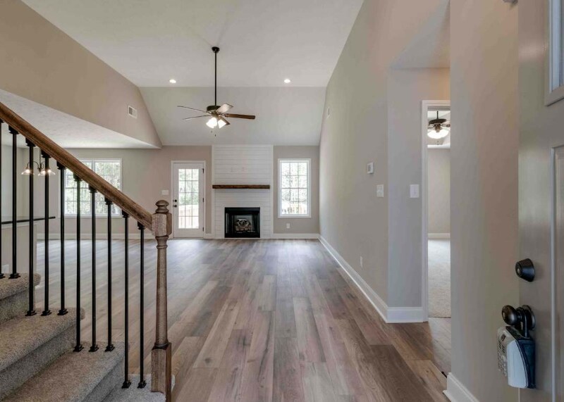 Building Photo - 180 Bonnell Dr