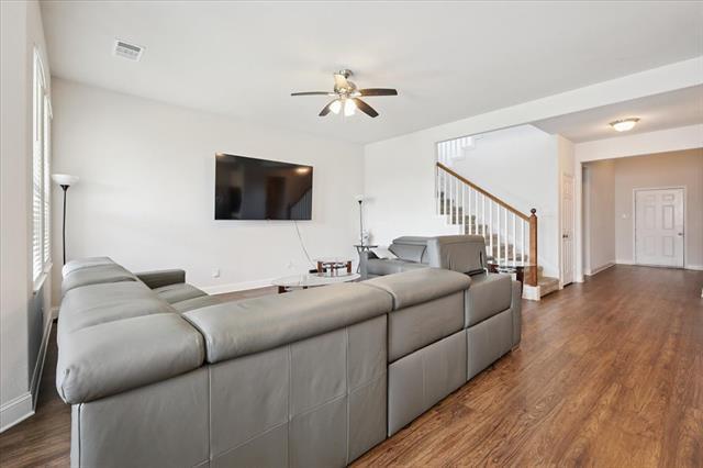 Building Photo - 313 Marble Creek Dr