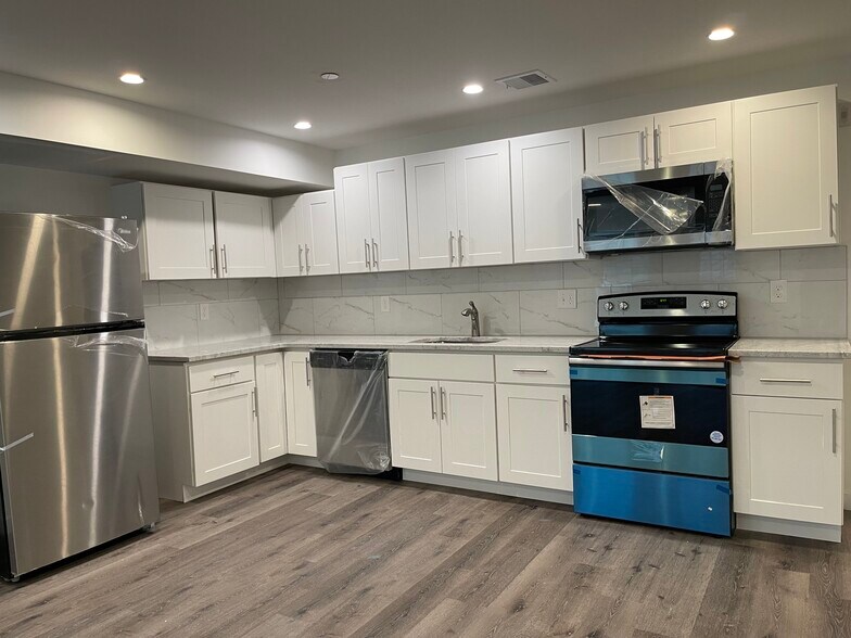 Building Photo - 3135 Agate St