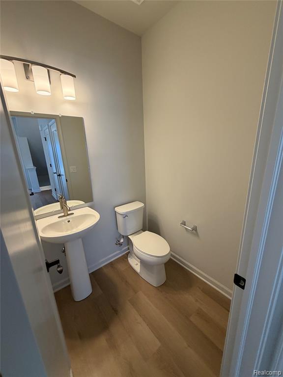 Building Photo - 23614 Parkview Ln