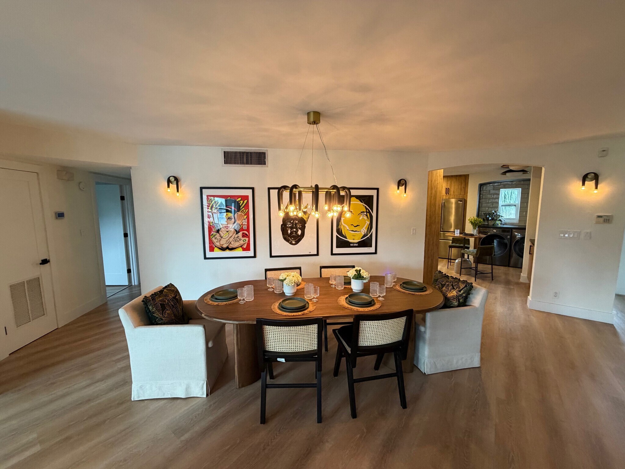 Building Photo - 818 SE 4th St