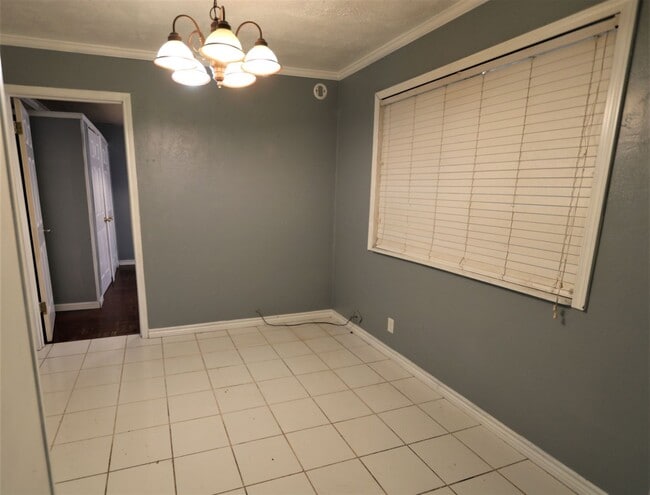 Building Photo - 2708 Avenue N